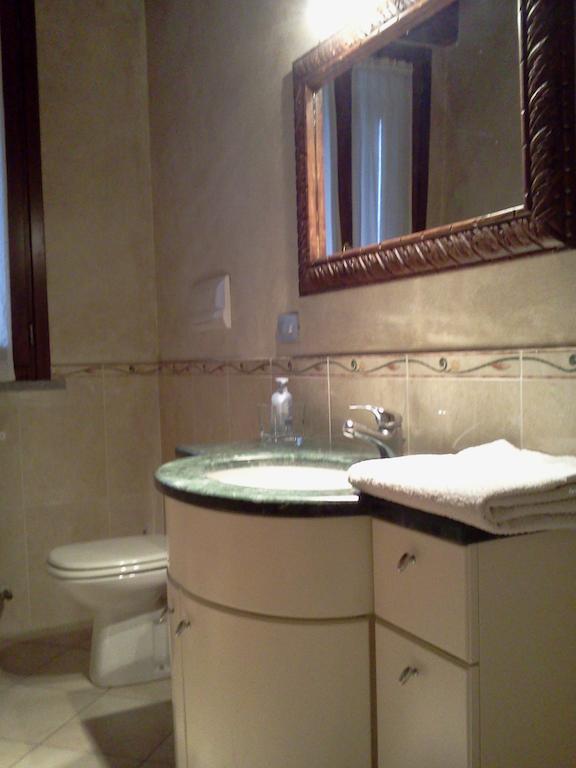 Agriturismo Cascina Gilli Spino d'Adda Værelse billede