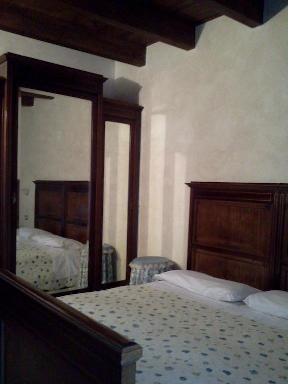 Agriturismo Cascina Gilli Spino d'Adda Værelse billede